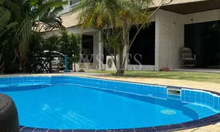 Casa com 6 quartos à venda na Rua Floriano Peixoto, Cabeçudas, Itajaí