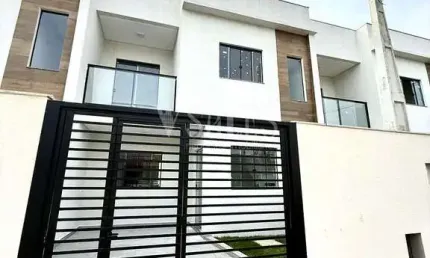 Lindo sobrado germinado fundação e acabamento de 1° qualidade