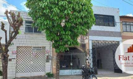 Casa duplex no Centro, próximo Av. Monsenhor Tabosa