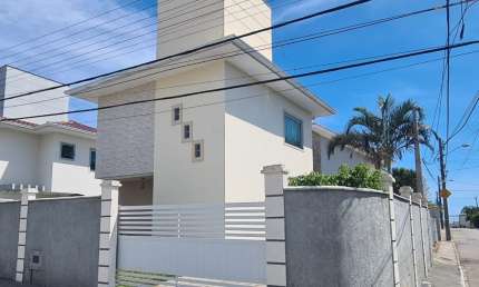 Casa com 2 quartos à venda no Ingleses, Florianópolis 