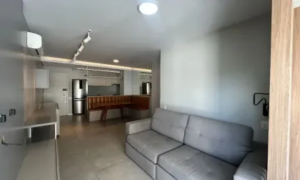 Apartamento à venda no itacorubi – 3 dormitórios, suíte, varanda e móveis planejados
