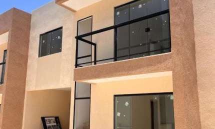 Casa em condomínio fechado com 3 quartos à venda na Avenida Amarílio Thiago dos Santos, Centro, Lauro de Freitas, 120 m2 por R$ 550.000