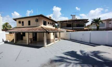 Casa em condomínio fechado com 4 quartos à venda na Rua Priscila B Dutra, Buraquinho, Lauro de Freitas, 720 m2 por R$ 1.200.000