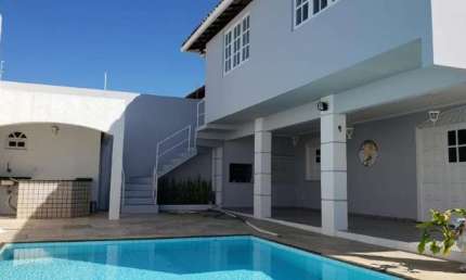Casa em condomínio fechado com 5 quartos para alugar na Rua Praia de Aratuba, Vilas do Atlantico, Lauro de Freitas, 10 m2 por R$ 9.000