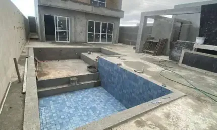 Casa em condomínio fechado com 4 quartos à venda na Rua Do Piruí, Arembepe (Abrantes), Camaçari, 300 m2 por R$ 460.000
