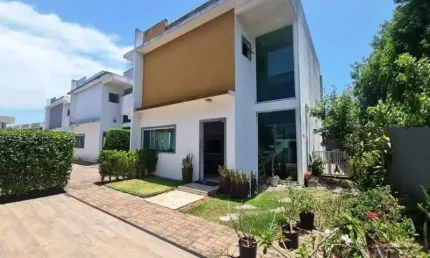 Casa em condomínio fechado com 4 quartos à venda na RUA PRAIA DE ALHANDA, VILAS DO ATLÂNTICO, Vilas do Atlantico, Lauro de Freitas, 210 m2 por R$ 600.000