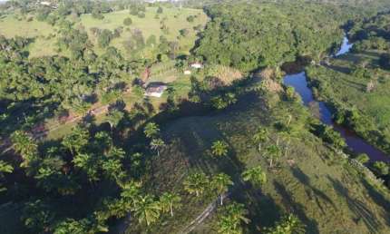 Fazenda à venda na Valença, Centro, Valença, 70 m2 por R$ 700.000