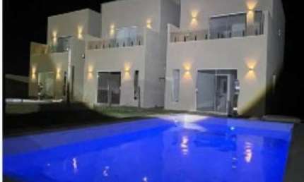 Casa em condomínio fechado com 3 quartos à venda na BARRA DO JACUÍPE, Barra do Jacuípe, Camaçari, 80 m2 por R$ 600.000