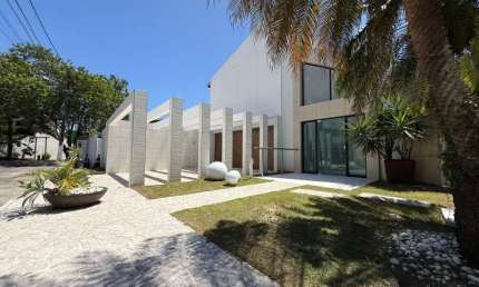 Casa em condomínio fechado com 3 quartos para alugar na RUA JOÃO MARQUES OLIVEIRA, S/N, Buraquinho, Buraquinho, Lauro de Freitas, 315 m2 por R$ 7.370