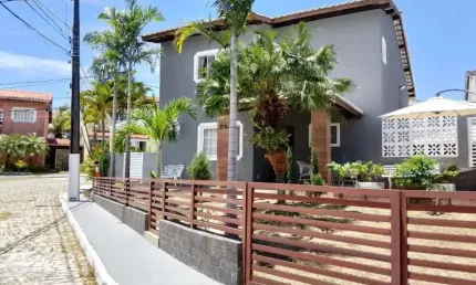 Casa em condomínio fechado com 4 quartos à venda na rua praia de tubarão, vilas do atlântico, vilas do atlantico, lauro de freitas, 300 m2 por r$ 1.150.000