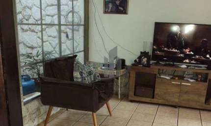 Excelente Casa à venda, 204 m² por R$ 650.000 - São Luís - Volta Redonda/RJ