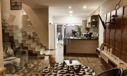 Casa com 3 quartos à venda, 213 m² por R$ 892.500 - Jardim Belvedere - Volta Redonda/RJ