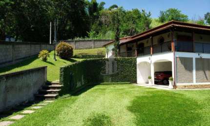 Belíssima Chácara por R$ 2.000.000 - Jardim Alice - Barra Mansa/RJ