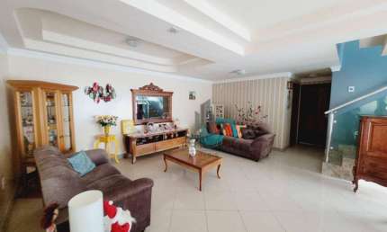 Maravilhosa Casa de ALTÍSSIMO PADRÃO - Sessenta - Volta Redonda/RJ