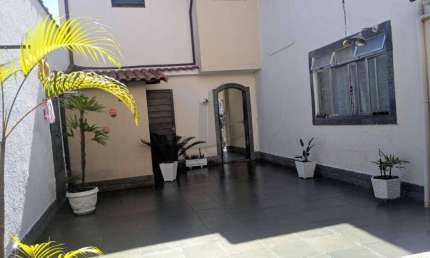 Casa com 2 dormitórios à venda, 140 m² por R$ 750.000,00 - Jardim Belvedere - Volta Redonda/RJ