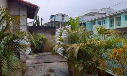 Excelente casa com 3 quartos à venda, no bairro Jardim Belvedere