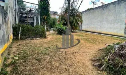 Terreno à venda no bairro Laranjal, em Volta Redonda!!