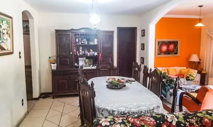 Excelente casa à venda no bairro São João Batista, em Volta Redonda!!