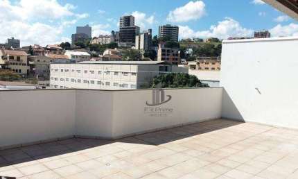 Cobertura com 4 quartos à venda, 185 m² por R$ 865.000 - Jardim Amália - Volta Redonda/RJ