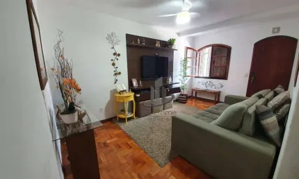 Excelente casa LINEAR à venda no bairro Jardim Tiradentes, em Volta Redonda!!