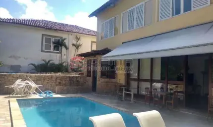 Casa em condomínio fechado com 5 quartos à venda na Rua Santa Lúcia, Laranjeiras, Rio de Janeiro, 875 m2 por R$ 3.000.000