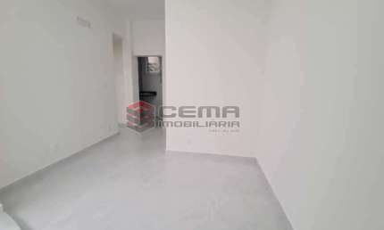 Apartamento com 1 quarto à venda na Rua Artur Bernardes, Catete, Rio de Janeiro, 40 m2 por R$ 490.000