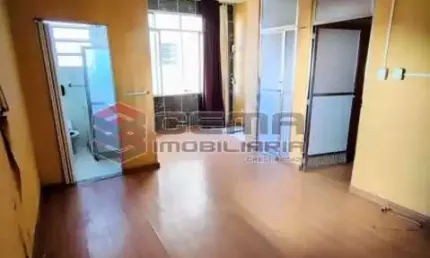 Kitnet / Stúdio à venda na Rua Vinte de Abril, Centro, Rio de Janeiro, 34 m2 por R$ 160.000