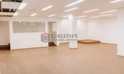 Sala comercial para alugar na Rua Visconde de Inhaúma, Centro, Rio de Janeiro, 327 m2 por R$ 4.000