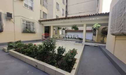 Apartamento com 3 quartos à venda na Rua Silveira Martins, Flamengo, Rio de Janeiro, 62 m2 por R$ 850.000