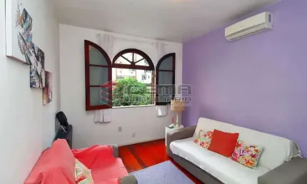 Casa com 5 quartos à venda na Rua das Laranjeiras, Laranjeiras, Rio de Janeiro, 237 m2 por R$ 1.800.000