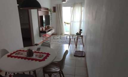 Apartamento com 2 quartos à venda na Rua Vaz de Toledo, Engenho Novo, Rio de Janeiro, 60 m2 por R$ 200.000