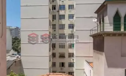 Apartamento com 3 quartos à venda na Rua Carlos Sampaio, Centro, Rio de Janeiro, 96 m2 por R$ 420.000