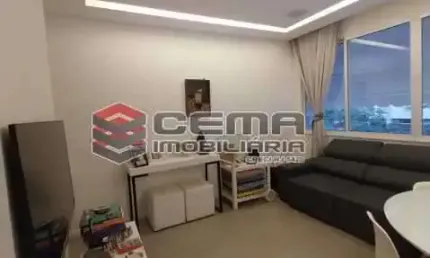 Apartamento com 3 quartos à venda na Rua Marquês de Olinda, Botafogo, Rio de Janeiro, 83 m2 por R$ 1.000.000