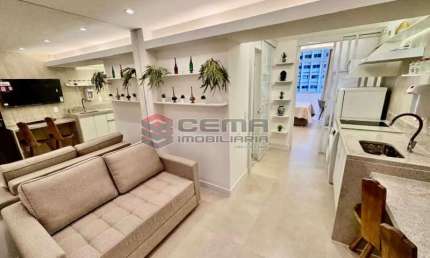 Kitnet / Stúdio à venda na Avenida Rio Branco, Centro, Rio de Janeiro, 32 m2 por R$ 375.000