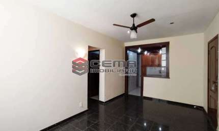 Apartamento com 2 quartos à venda na Travessa Almirante Protogenes Guimarães, Catete, Rio de Janeiro, 65 m2 por R$ 519.000
