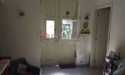 Casa com 4 quartos à venda na Rua das Laranjeiras, Laranjeiras, Rio de Janeiro, 130 m2 por R$ 860.000