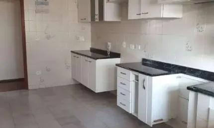 Apartamento com 03 dormitórios - Vila Guiomar - Santo André/SP