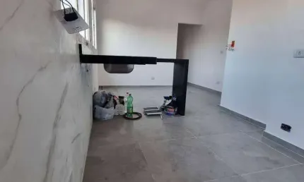 Casa à venda por R$ 280.000,00 - Maracanã - Praia Grande/SP