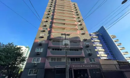 Apartamento à venda no Edifício Plinio Bortoli em Foz do Iguaçu.