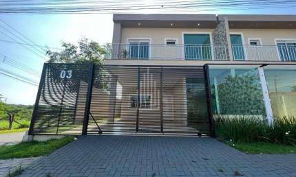 Sobrados à venda no bairro Jardim Ipe em Foz do Iguaçu.