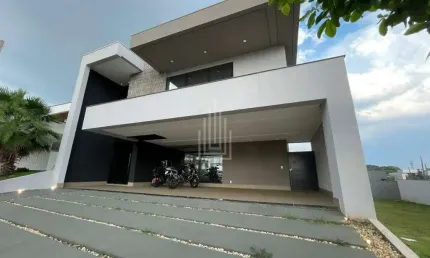 Sobrado à venda no Condomínio Residencial Vila A Park em Foz do Iguaçu.
