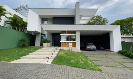 Casa em Condomínio à venda, 1 quarto, 4 suítes, 2 vagas, Condomínio Porto Madero - Foz do Iguaçu/PR
