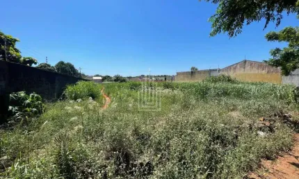 Terreno à venda no Jardim Cataratas em Foz do Iguaçu.