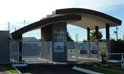 Terreno à venda no Condomínio Araras em Foz do Iguaçu.