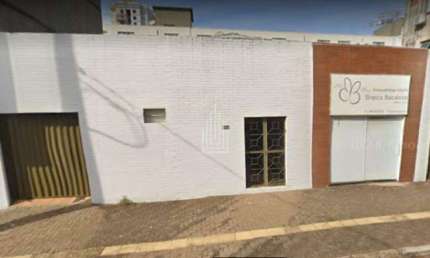 Sala comercial disponível para locação no centro de Foz do Iguaçu.