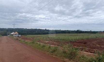 Terreno à venda no Loteamento Jardim Bacelona em Foz do Iguaçu.