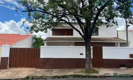 Casa com 6 quartos à venda na Rua Diamantino, CPA II, Cuiabá