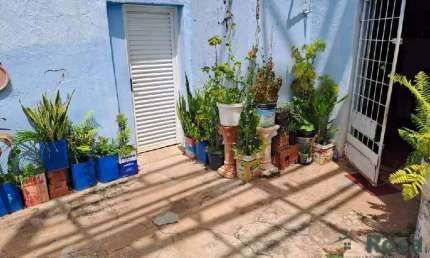Casa com 3 quartos à venda no Araés, Cuiabá 