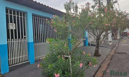 Casa para fins comerciais na Avenida Ramiro de Noronha  - CA5838