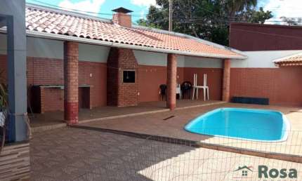 Casa para venda, 3 quartos, sendo 1 suíte, Cidade Alta, Cuiabá - CA6014